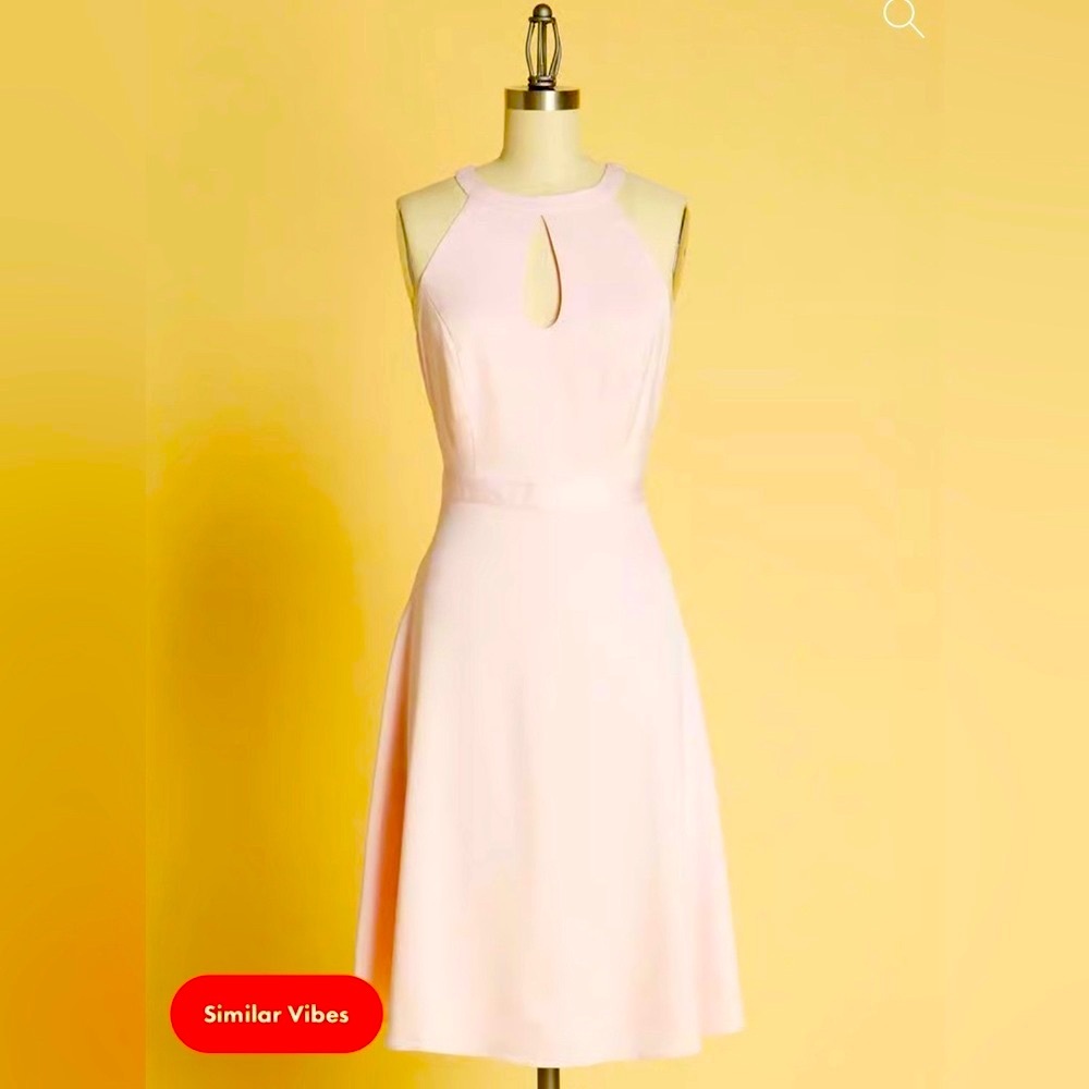 ModCloth Best of Luxe Satin Halter Dress Size 4 Light Pink EUC WORN Once